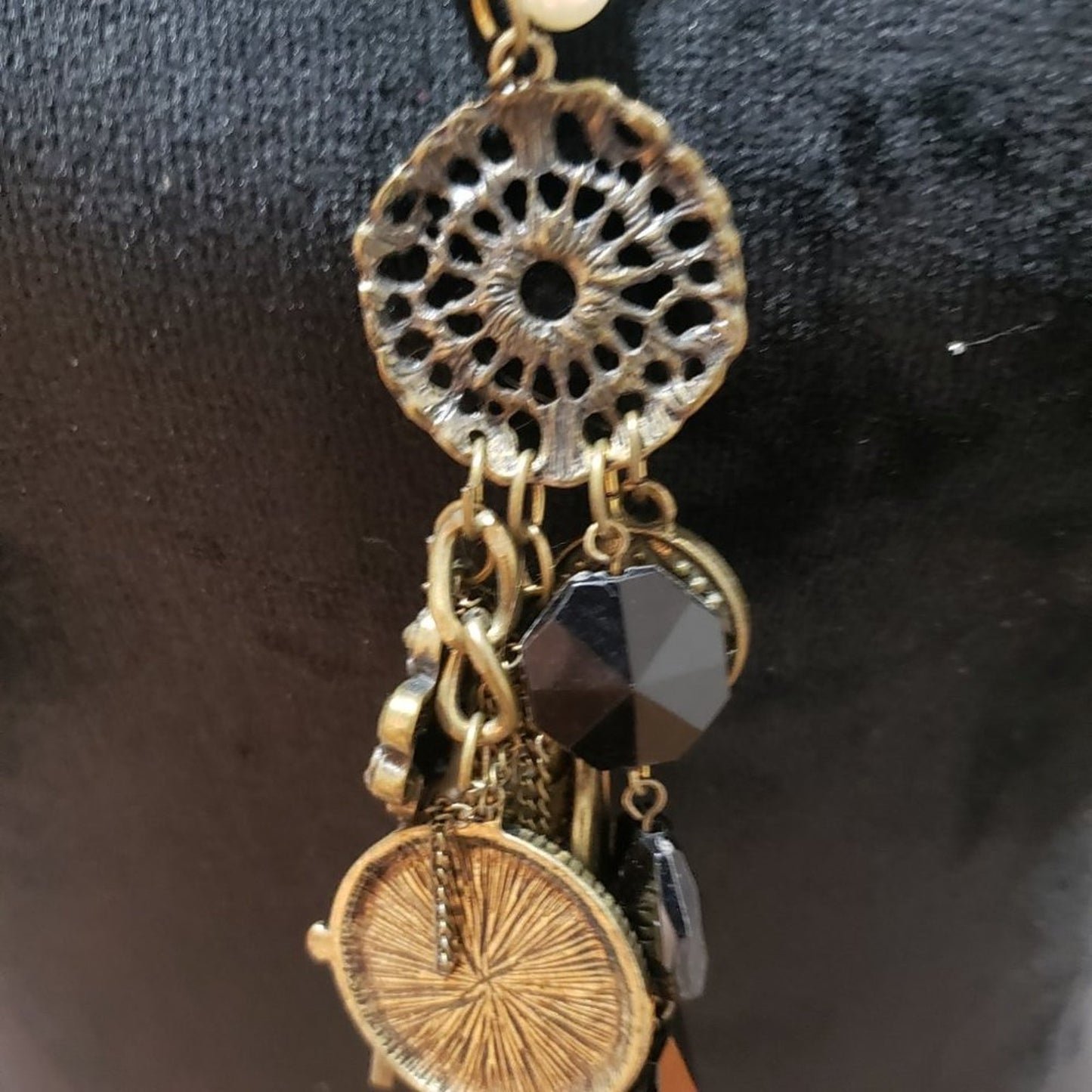 Womens Fashion White Pearl Gold Tone Round Dangle Boho Necklace w/ Lobster Clasp