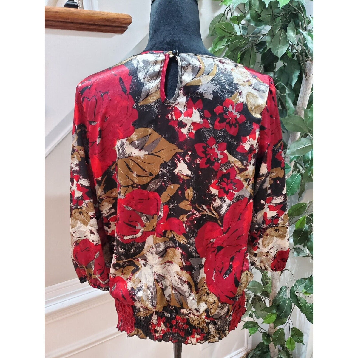 Cato Women Red Floral Polyester Round Neck Long Sleeve Casual Top Blouse Small
