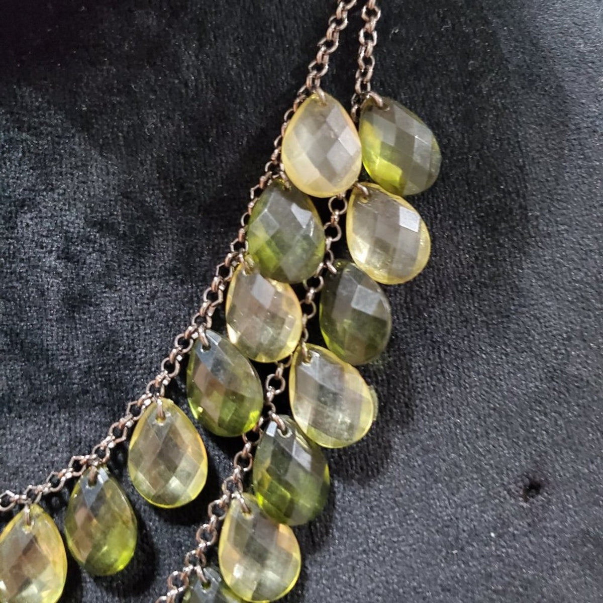 Women's Green Water Drop Charm Beaded Chain Pendant Necklace