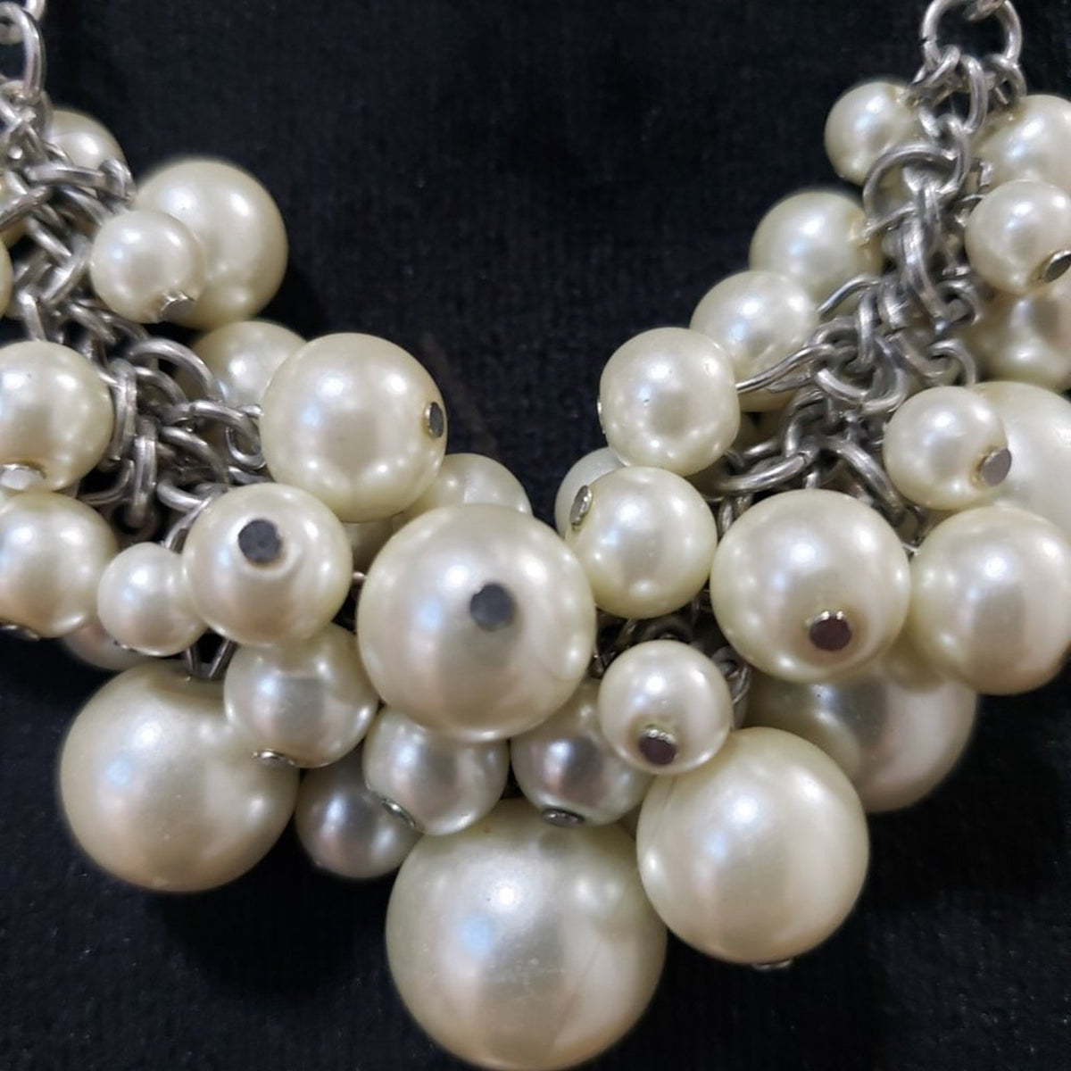 Womens Fashion White Pearlstone Statement Collar Necklace with Lobster Clasp