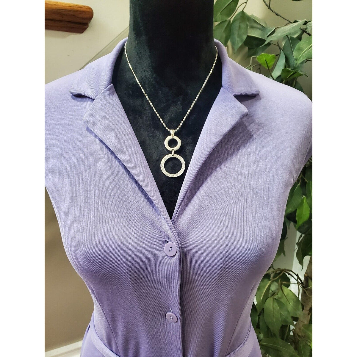Casual Corner Women's Purple Rayon Neck Sleeveless Knee Length Dress Size Large