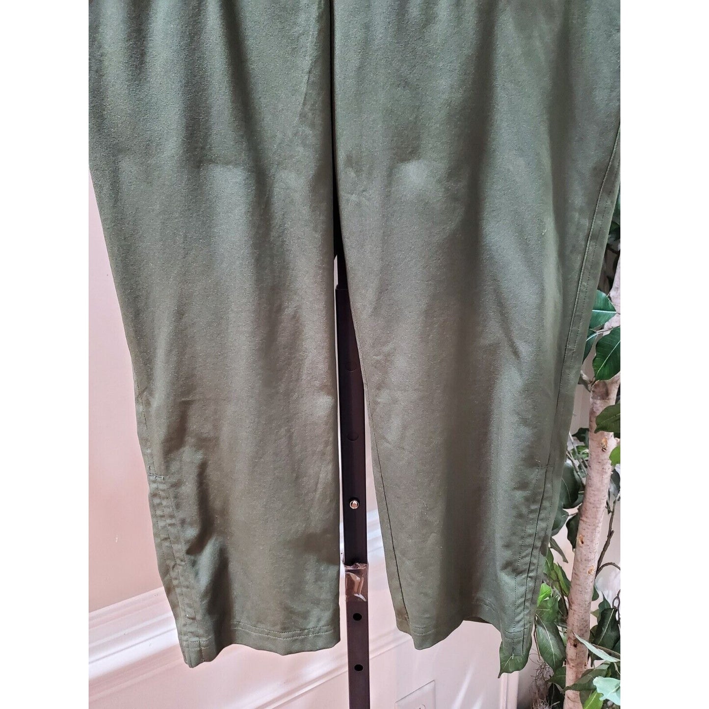 Made for Life Women Green Polyester Mid Rise Pull on Comfort Waist Pant Size MT