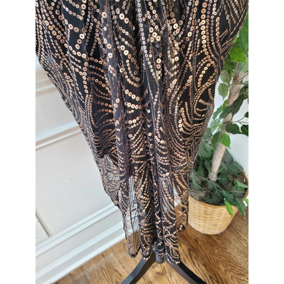 Tadashi Shoji Women's Black Boat Neck Short Sleeve Knee Length Dress Size Small