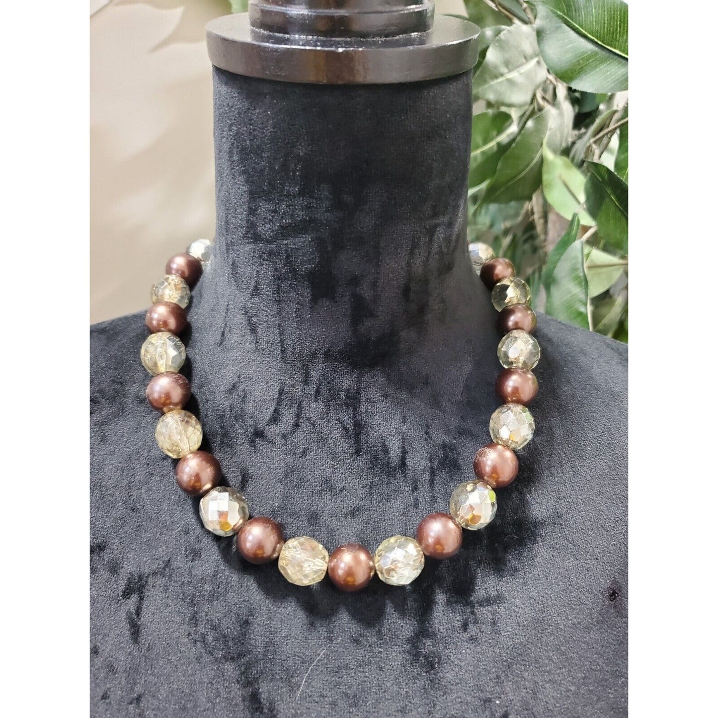 Women's Faux Pearl Round Bubble Glitzy Topaz Rhinestone Beaded Stylish Necklace