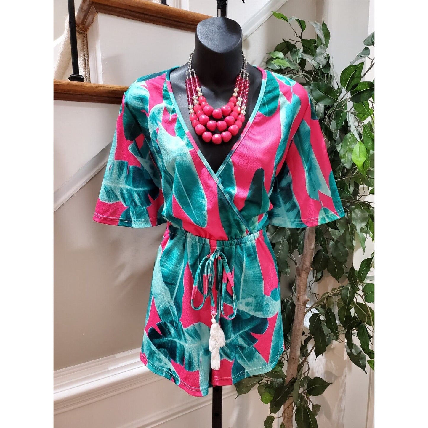 Famulily Women's Pink & Blue 100% Polyester V-Neck 3/4 Sleeve Casual Romper L