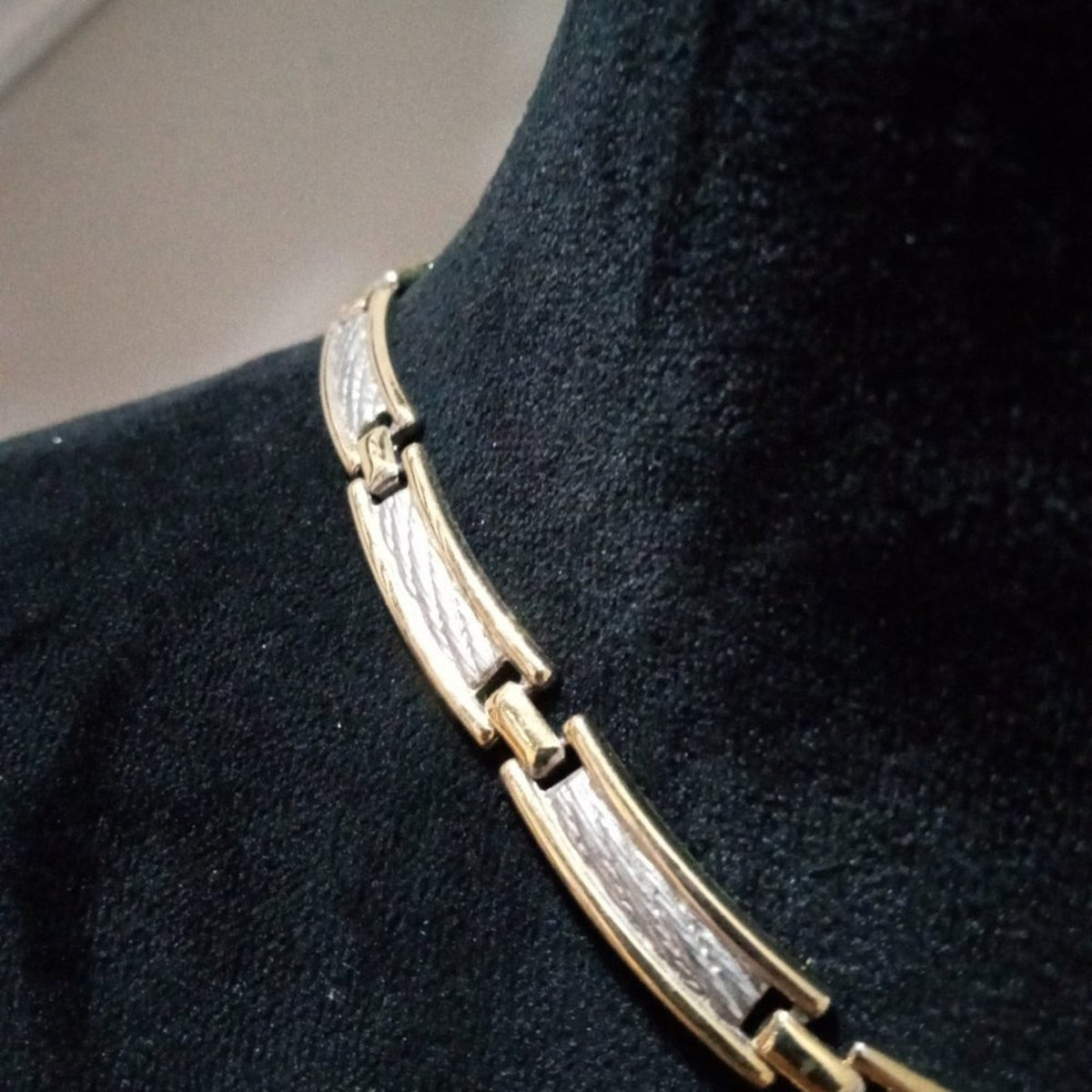 Womens Modern Fashion Chunky Gold Tone Bar Link Elegant Choker Necklace