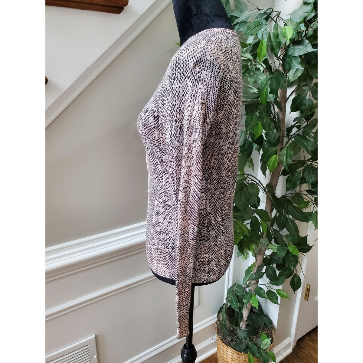 Loft Women Animal Print Beige & Black Ramie Long Sleeve Button Front Cardigan XS