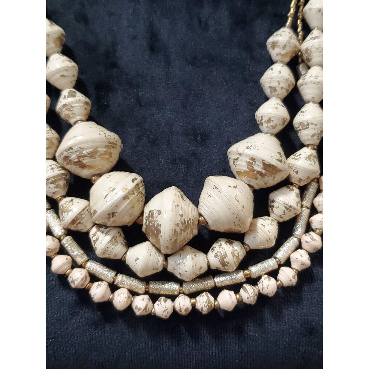 Teng Yue Women's Multistrand Shell Bead Statement Stylish Necklace