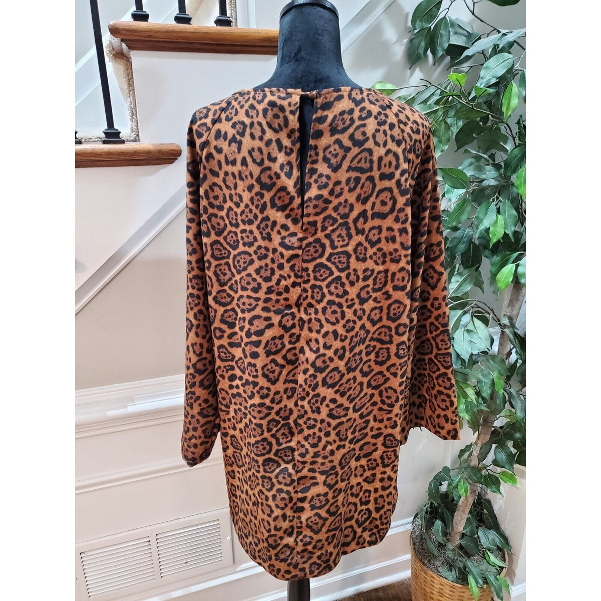 H&M Women's Brown & Black Polyester Round Neck Long Sleeve Knee Length Dress M