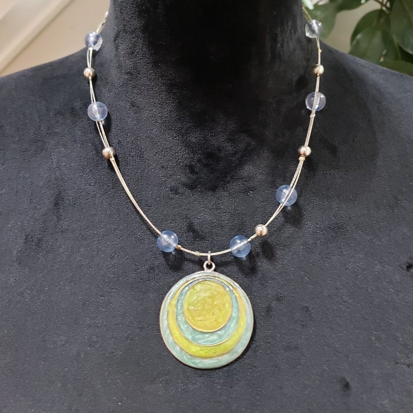 Womens Beaded Big Pendant Collar Necklace with Lobster Clasp