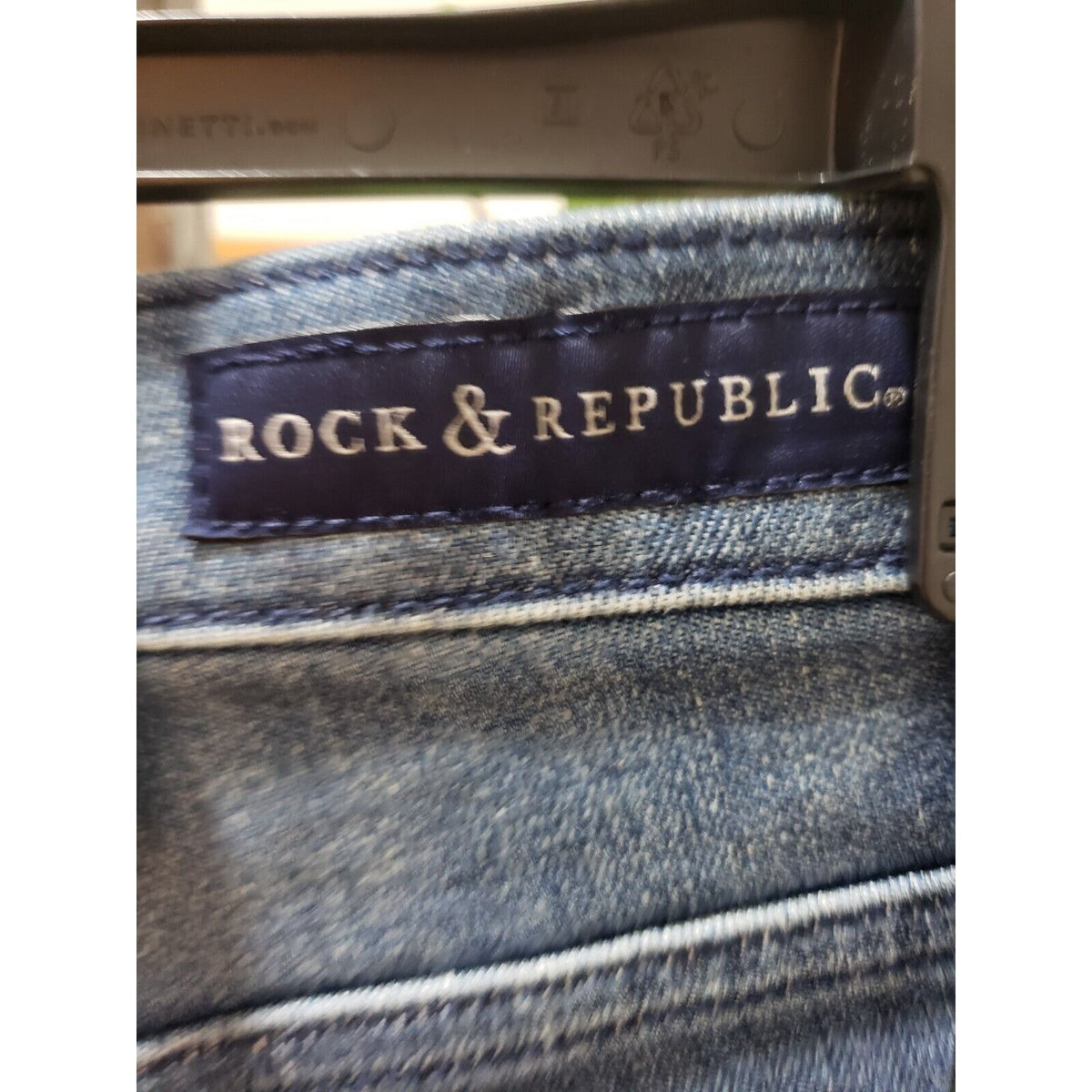 Rock & Republic Womens Lala Blue Denim Studded Cotton Straight Leg Shorts Size 8