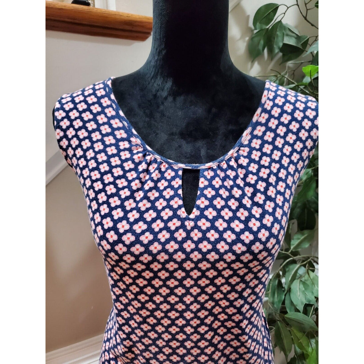 Blue Floral Polyester Round Neck Sleeveless Casual Knee Length Dress Medium