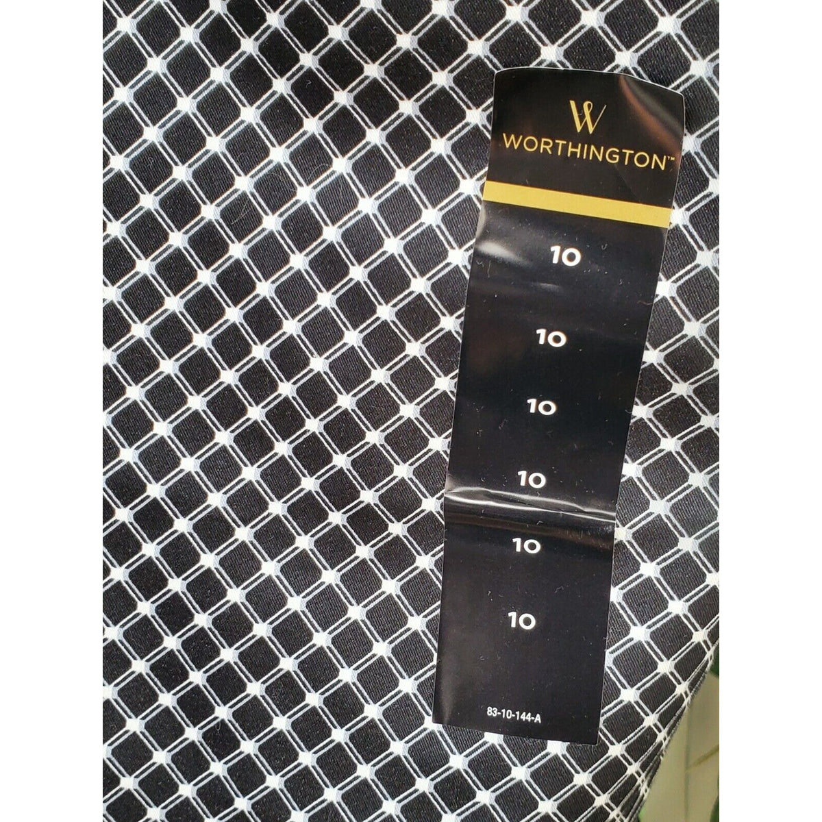 Worthington Women's Black Cotton Modern Fit Thigh Slim Leg Casual Capri Size 10