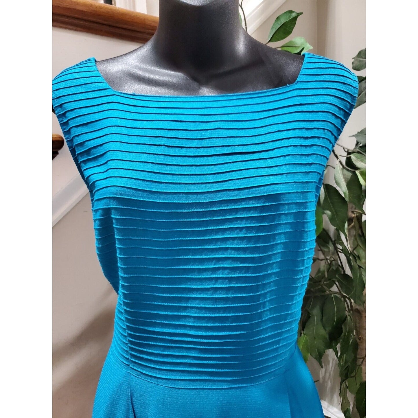 Vintage Sarah Elizabeth Blue 100% Rayon Round Neck Sleeveless Long Maxi Dress 12