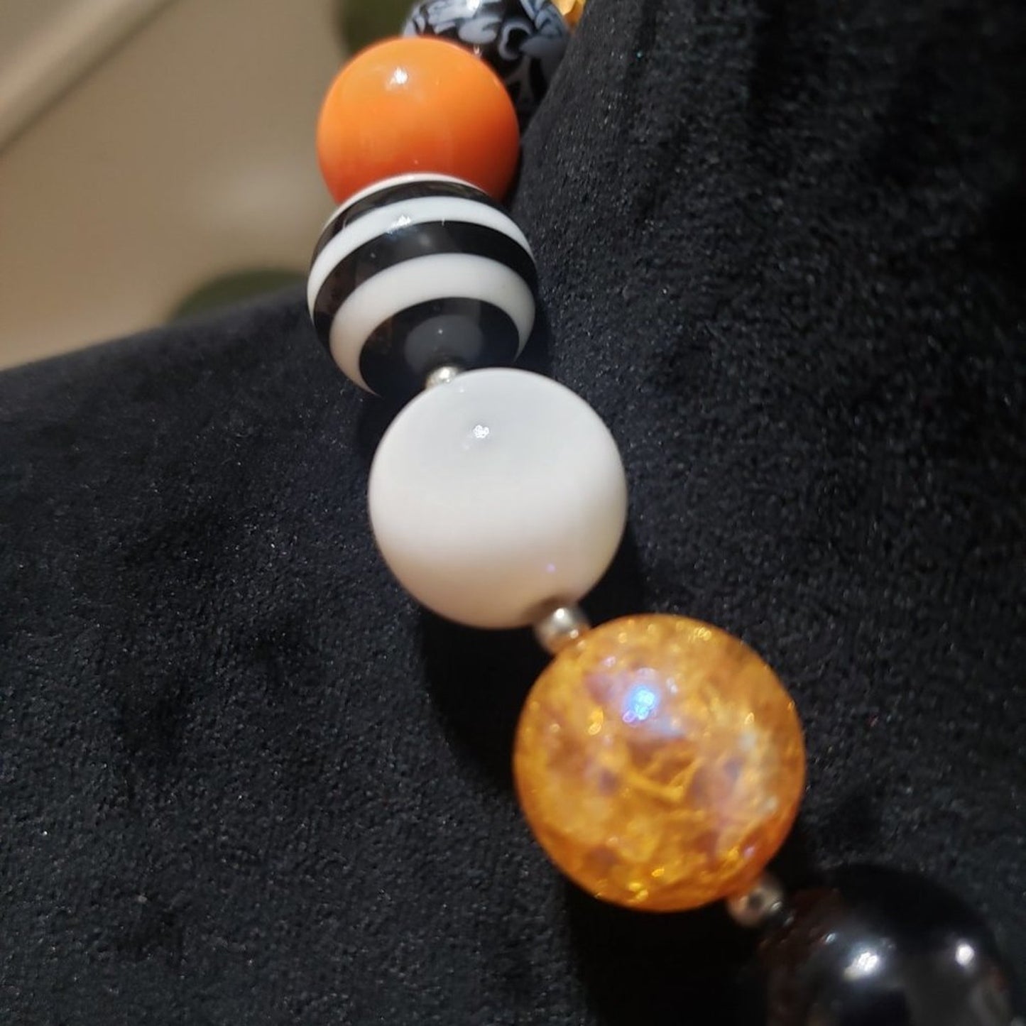 Women White Stripe Beads, Bubblegum Chunky Baseball Giants Tigers Bead Necklace