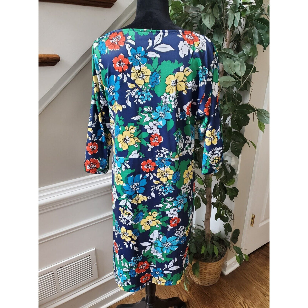Women's Blue Floral Polyester Round Neck Long Sleeve Casual Knee Length Dress M
