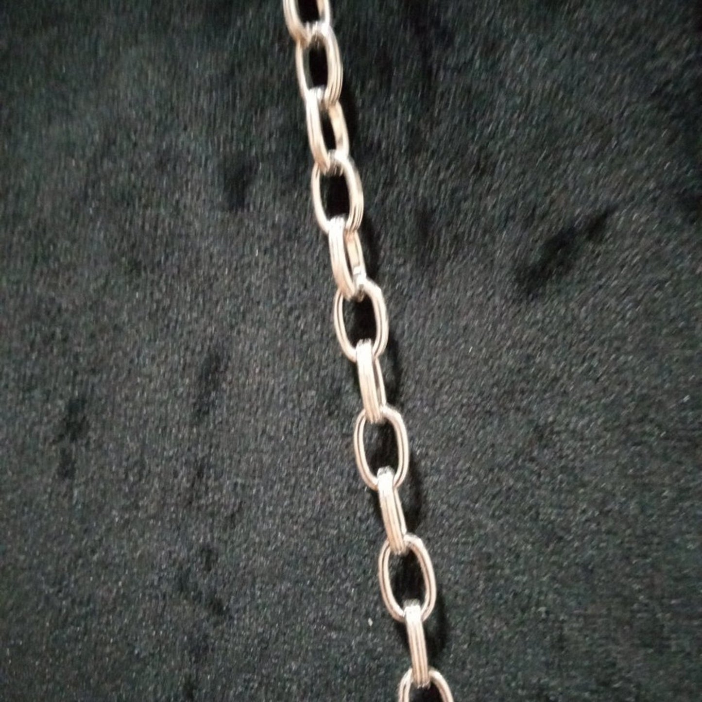 Womens Fashion Silver Tone Free Falling Hammered Circle Necklace with Lobster