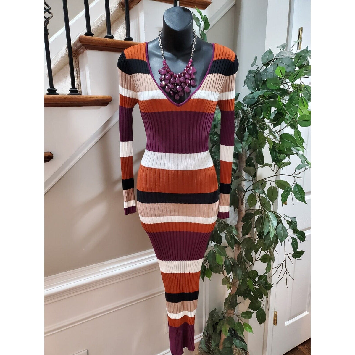 Fashion Nova Women's Multicolor Viscose V-Neck Long Sleeve Knee Length Dress M