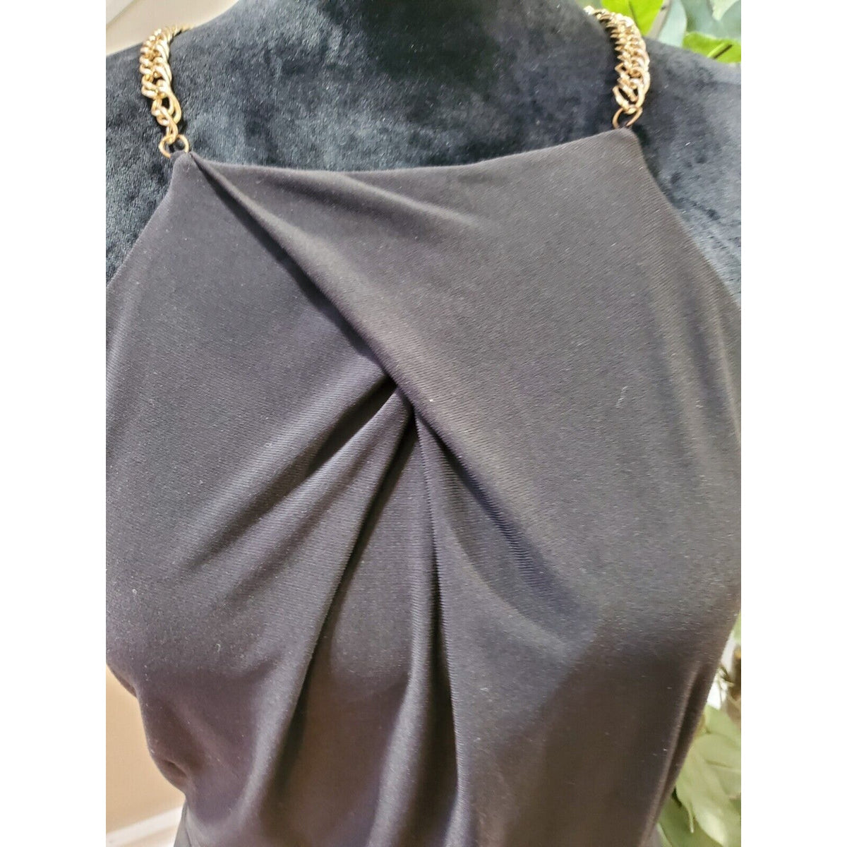 Laundry by Shelli Segal LBD Cocktail Dress Black Chain Straps Cut Out Size 10
