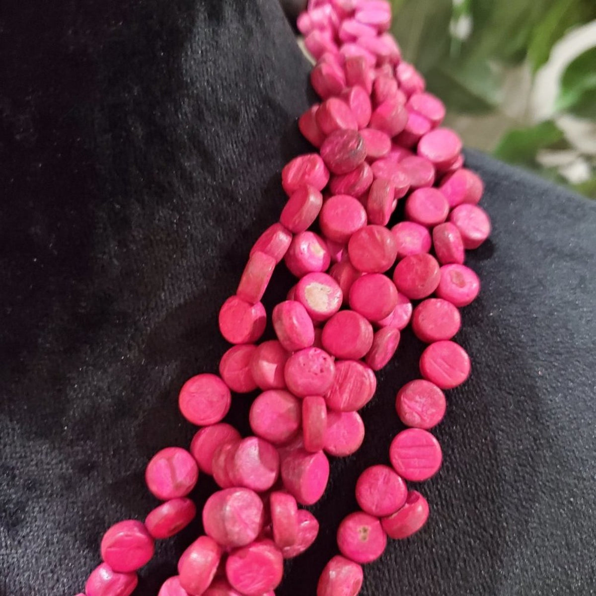 Women's Red Multilayer Round Beaded Pearl Chunky Fashion Jewelry Necklace