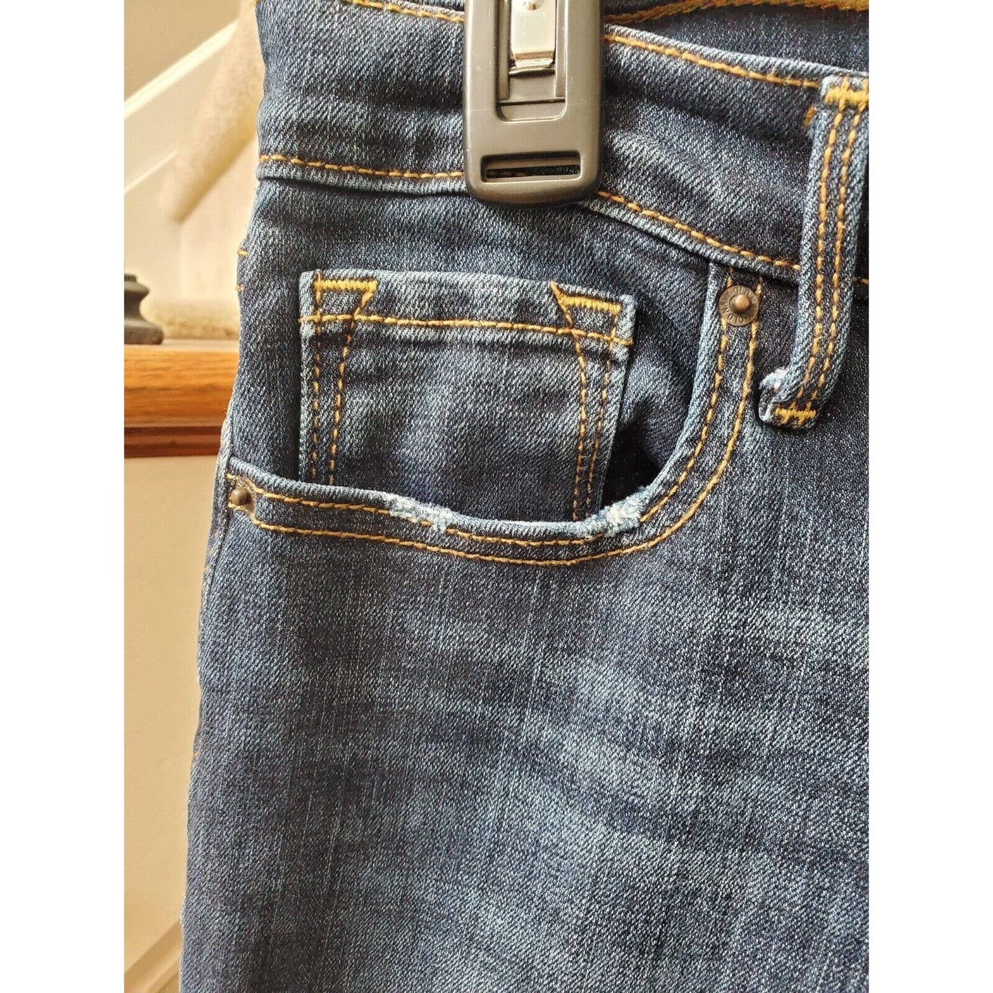 Old Navy Women's Blue Denim Cotton Mid Rise Curvy Bootcut Jeans Pants 8 Short