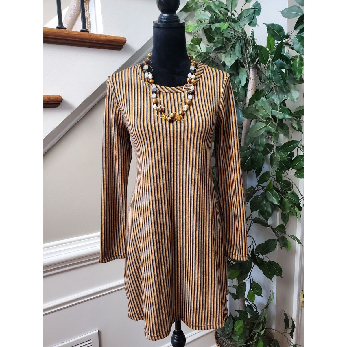 Pinc Women's Brown & Black Polyester Round Neck Long Sleeve Knee Length Dress L