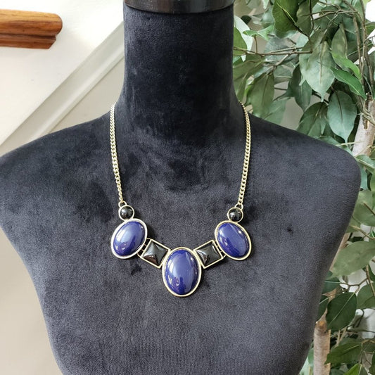 Women's Vintage Gold Tone Blue Oval Shape Beaded Chunky Necklace
