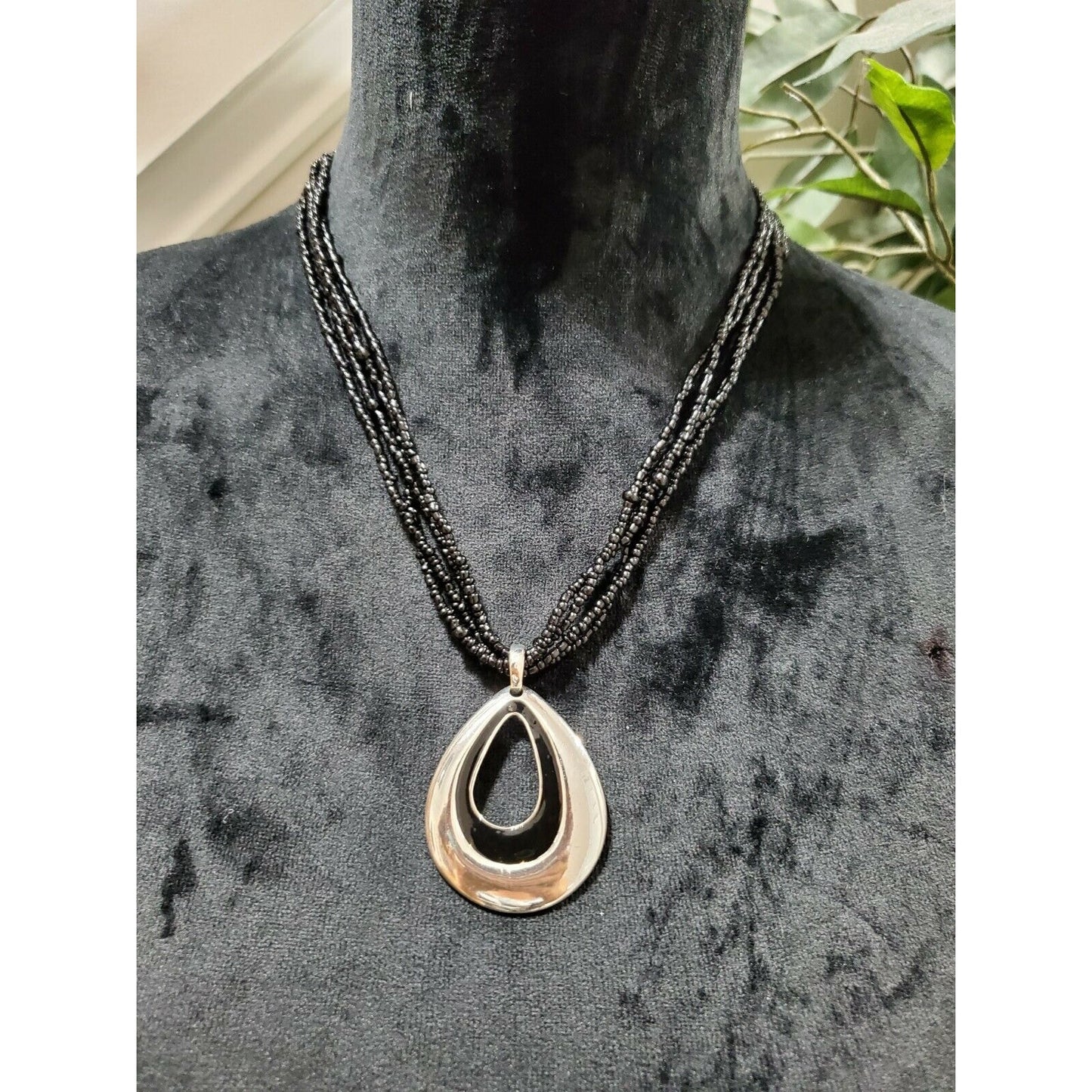 San Capsule Keepsake Tear Drop Necklace