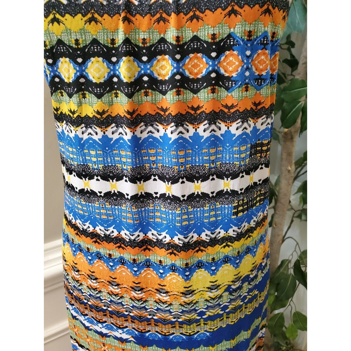 Mlle Gabrielle Women's Multi Round Neck Sleeveless Knee Length Dress Size 1X