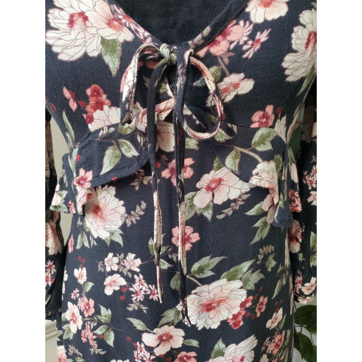 American Eagle Outfitters Women's Blue V-Neck Long Sleeve Knee Length Dress XS
