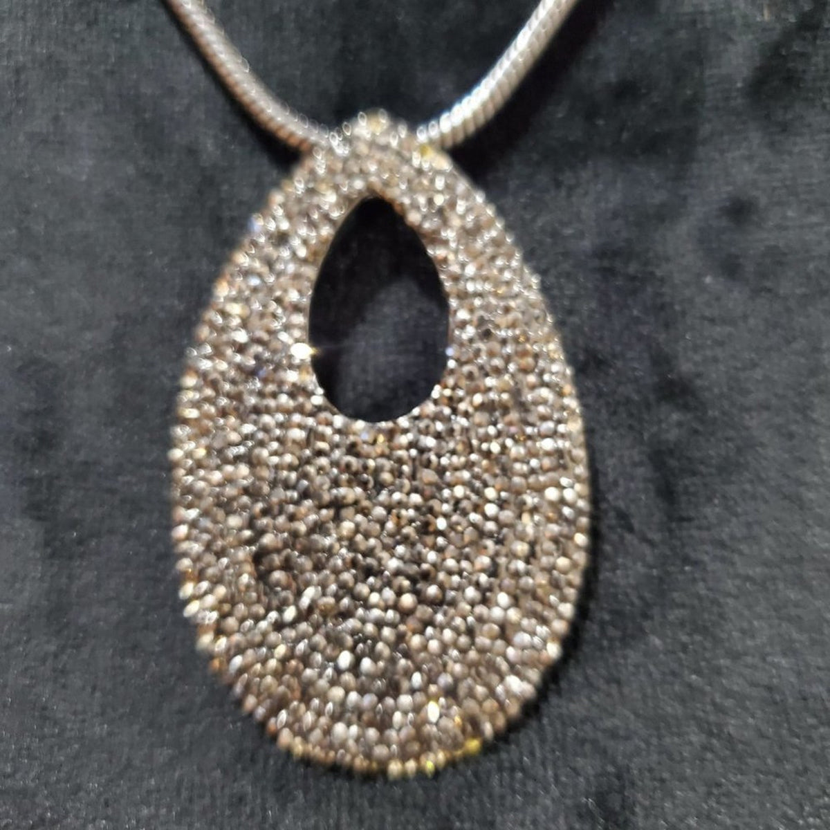 Chico’s Womens Silver Tone Rhinestone Loen Oval Necklace
