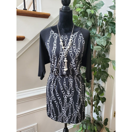 Banana Republic Women's Black & White Round Neck 3/4 Sleeve Knee Length Dress XS