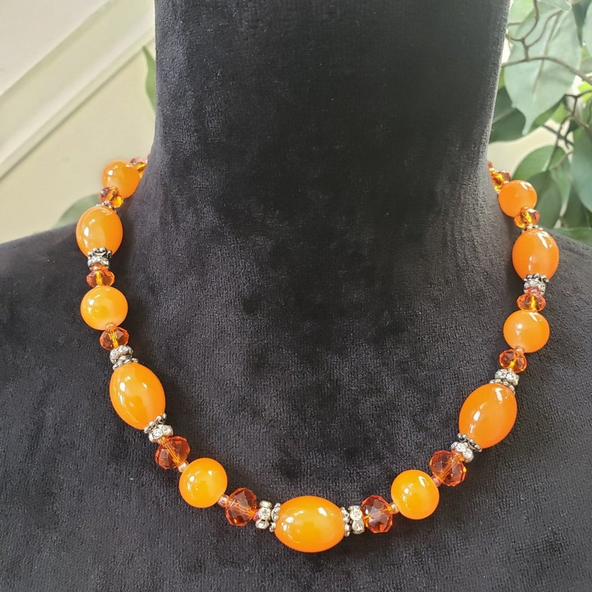Women's Fashion Orange Crystal Yellow Beaded Choker Necklace