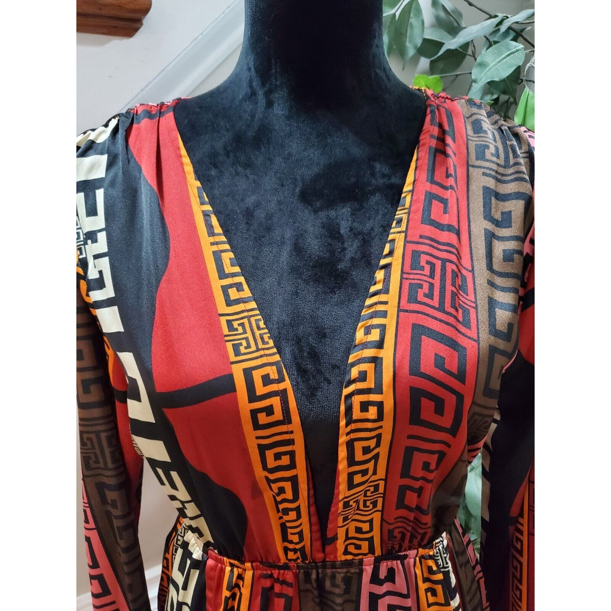 Pretty Little Thing Chocolate Brown Aztec Print Plunge Split Detail Top Dress 4