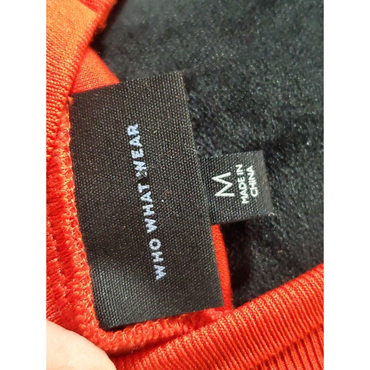 WHO WHAT WEAR Women's Orange Long Sleeve Turtle Neck Knee Length Dress Medium