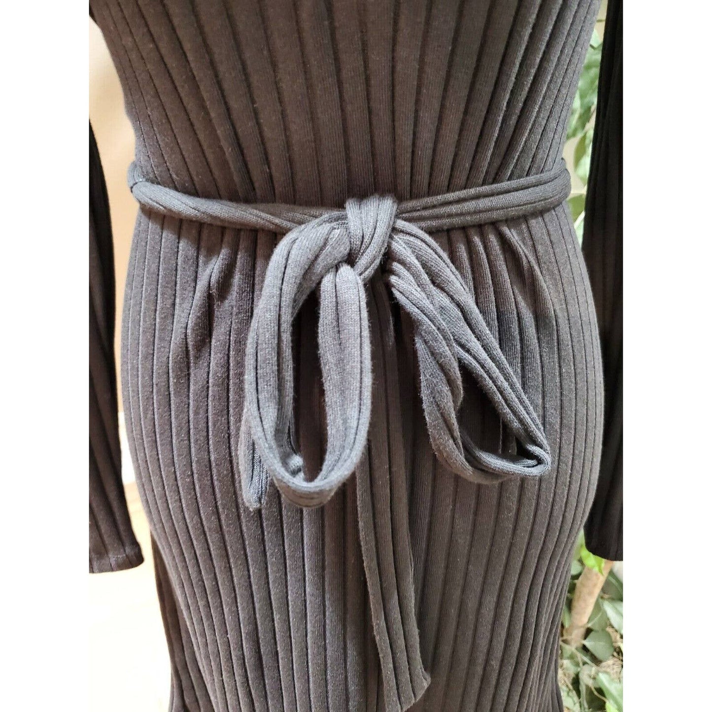 Old Navy Women's Black Cotton Collared Long Sleeve Knee Length Dress Size Small