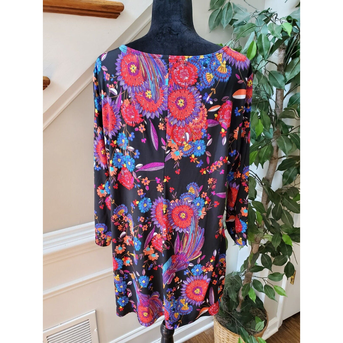 Attitudes Women Black Floral Polyester V-Neck Long Sleeve Top Blouse Size Large
