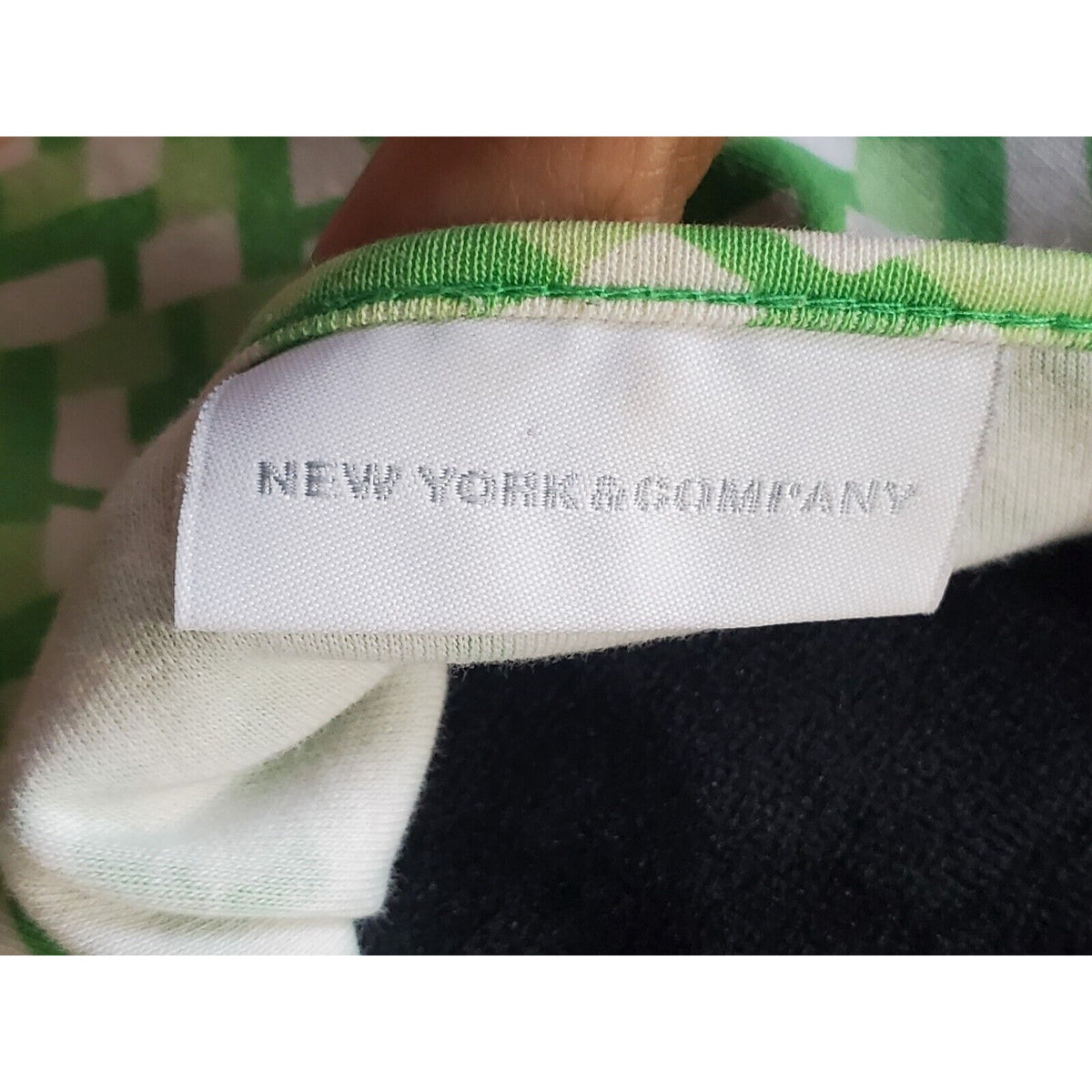 New York & Company Women Green Cotton Round Neck Sleeveless Knee Length Dress L