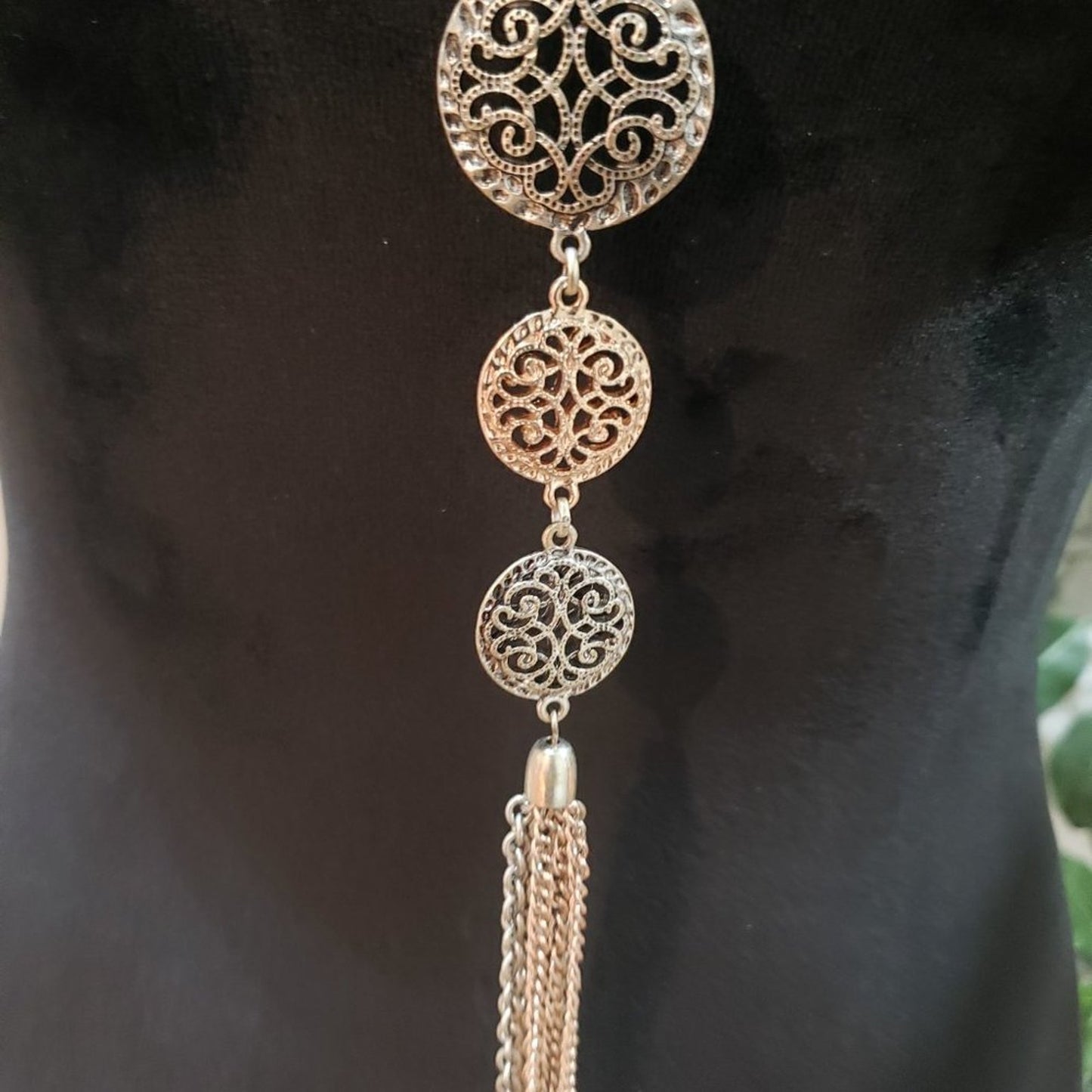 Womens Fashions Gold Tone Chain Tassel Pendant Necklace Jewelry w/ Lobster Clasp
