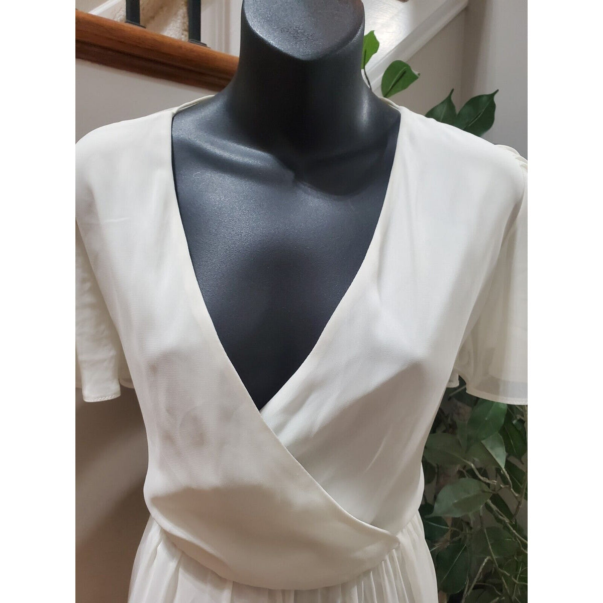 Asos Women's White Solid Polyester V-Neck Short Sleeve Casual Long Maxi Dress 8