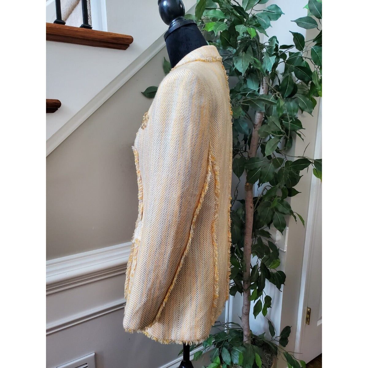 Larry Levine Yellow Long Sleeve Fringe Detailed Single Breasted Coat Size 8