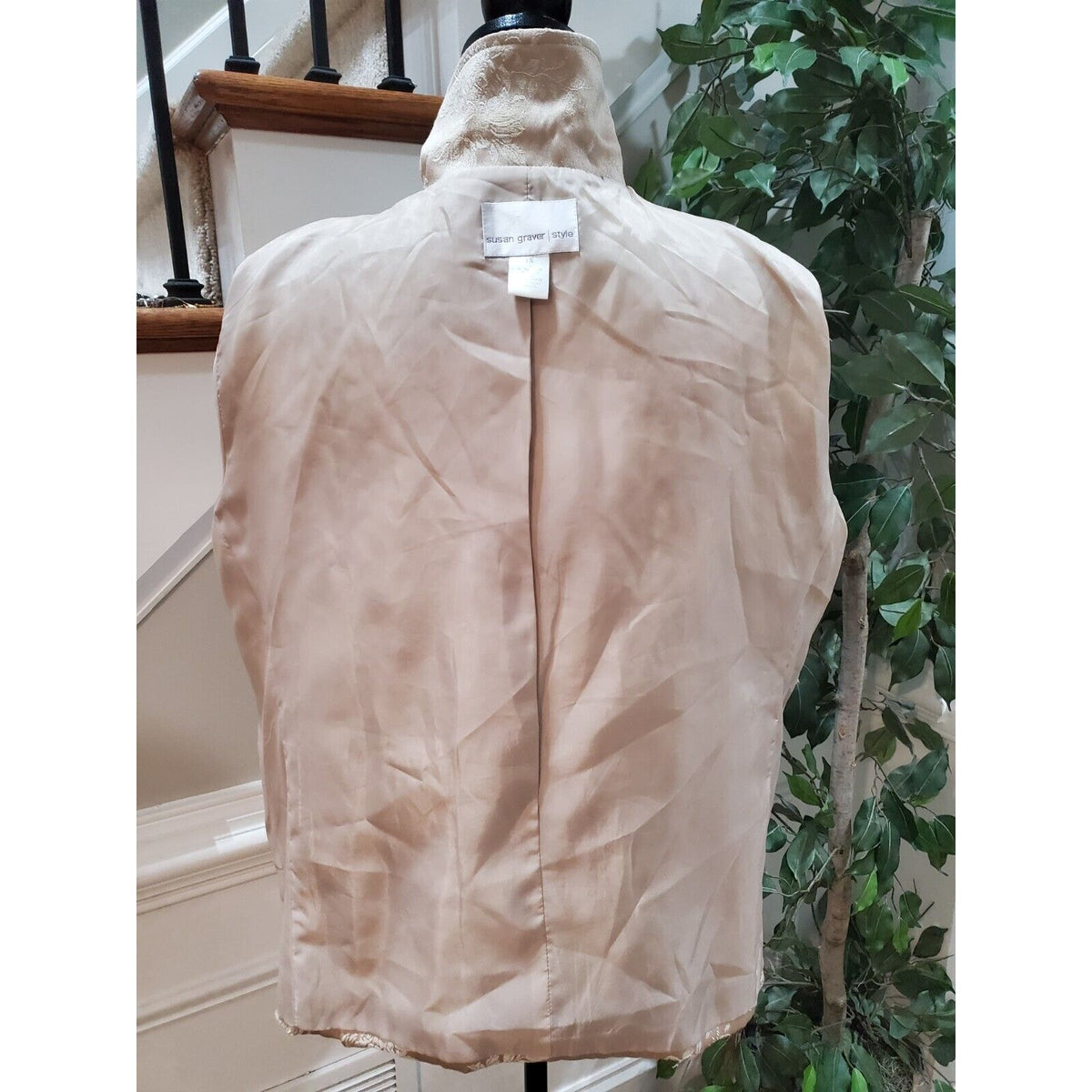 Susan Graver Women's Beige Floral Polyester Single Breasted Two Button Blazer 1X