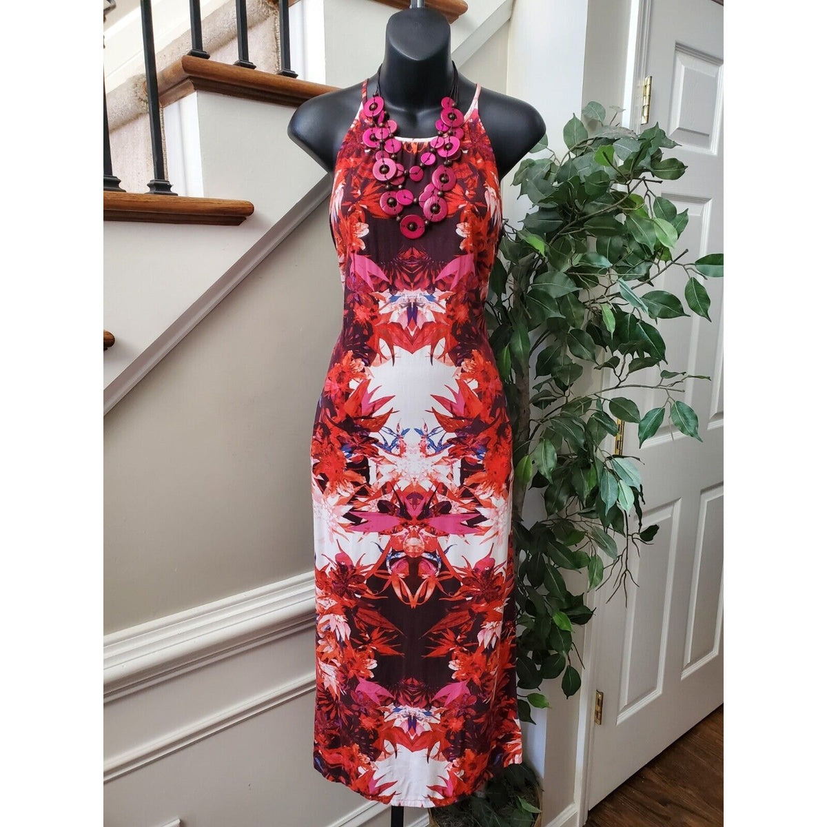 A New Approach Women's Multicolor Round Neck Sleeveless Knee Length Dress Size 4