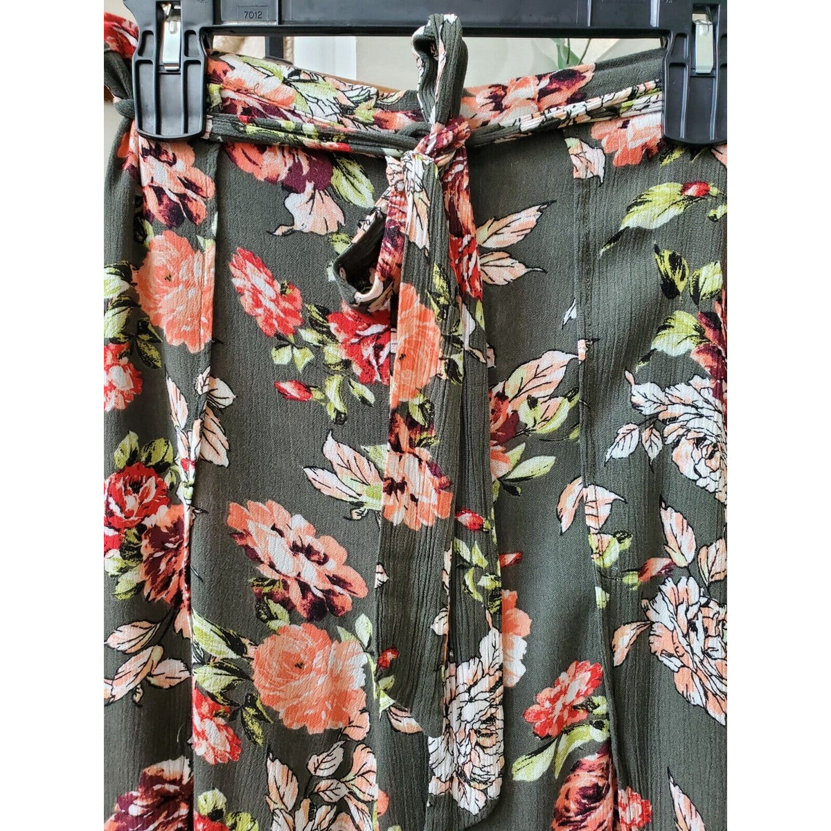 Xhilaration Women's Gray Floral 100% Rayon Comfort Waist Pull On Trouser Pant S