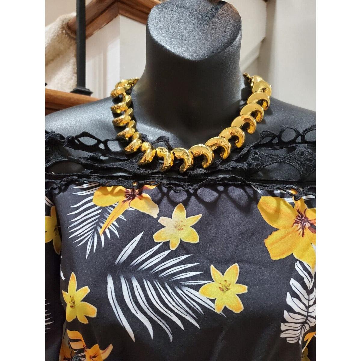ChicMe Womens Black Floral Off the Shoulder Casual 1 Piece Romper Size Small