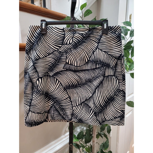 Ann Taylor Women Black & Beige Palm Print Cotton Casual Mini Pencil Skirt Size 8