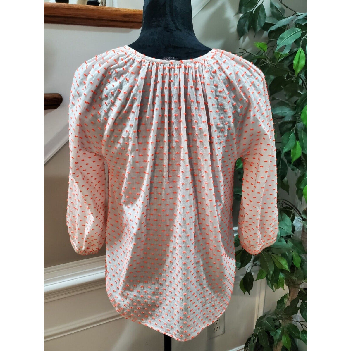 Victoria's Secret Women's White Cotton Round Neck Long Sleeve Top Blouse Size XS