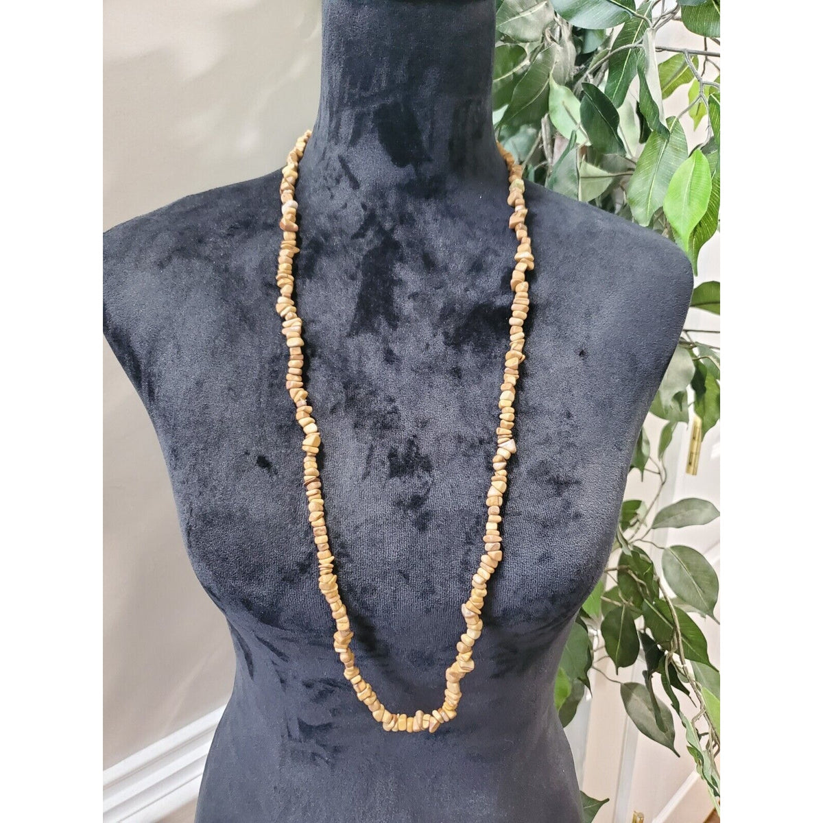 Women's Vintage Brown Antique Blatic Amber Stylish Necklace