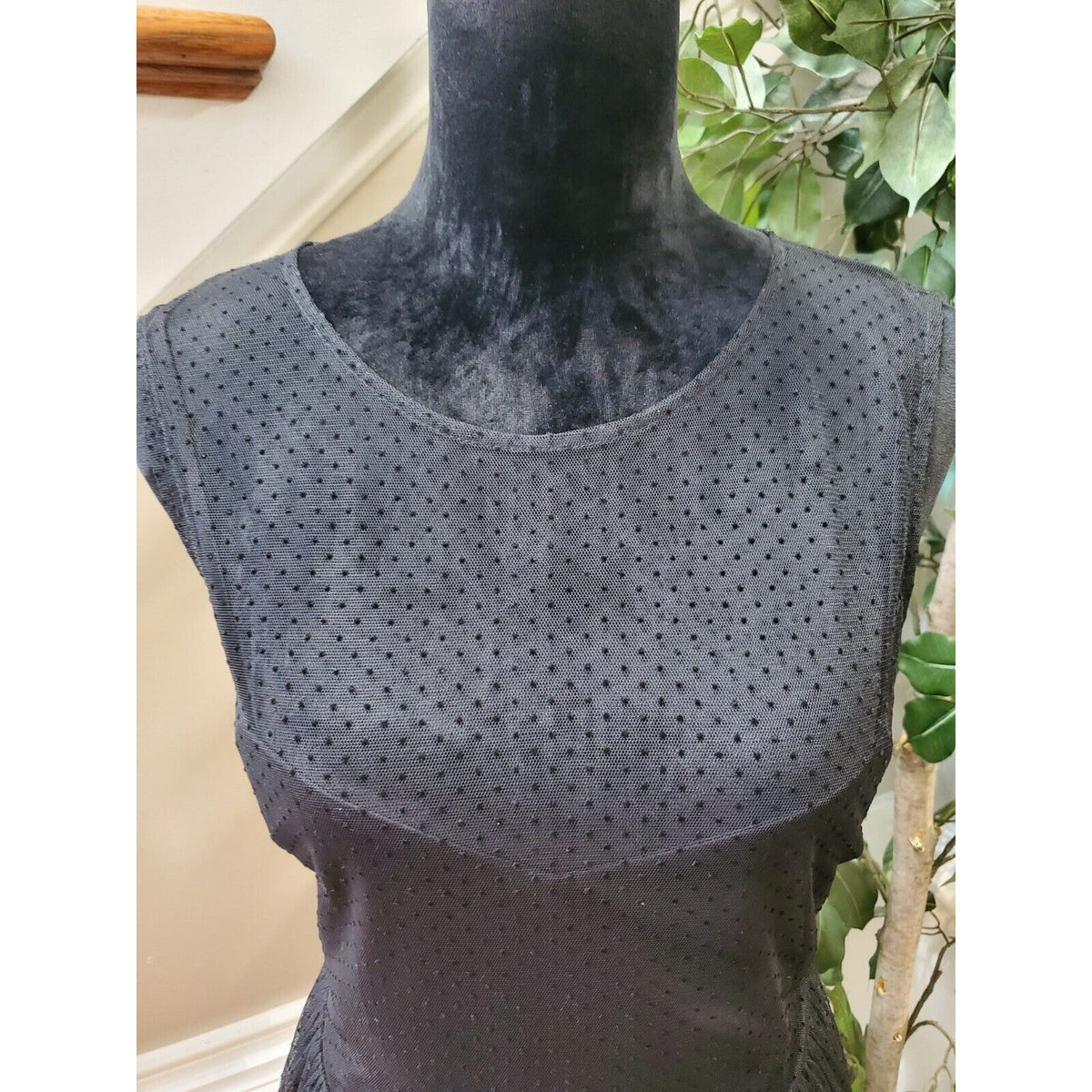 LC Lauren Conrad Women's Black Round Neck Sleeveless Knee Length Lace Dress 16