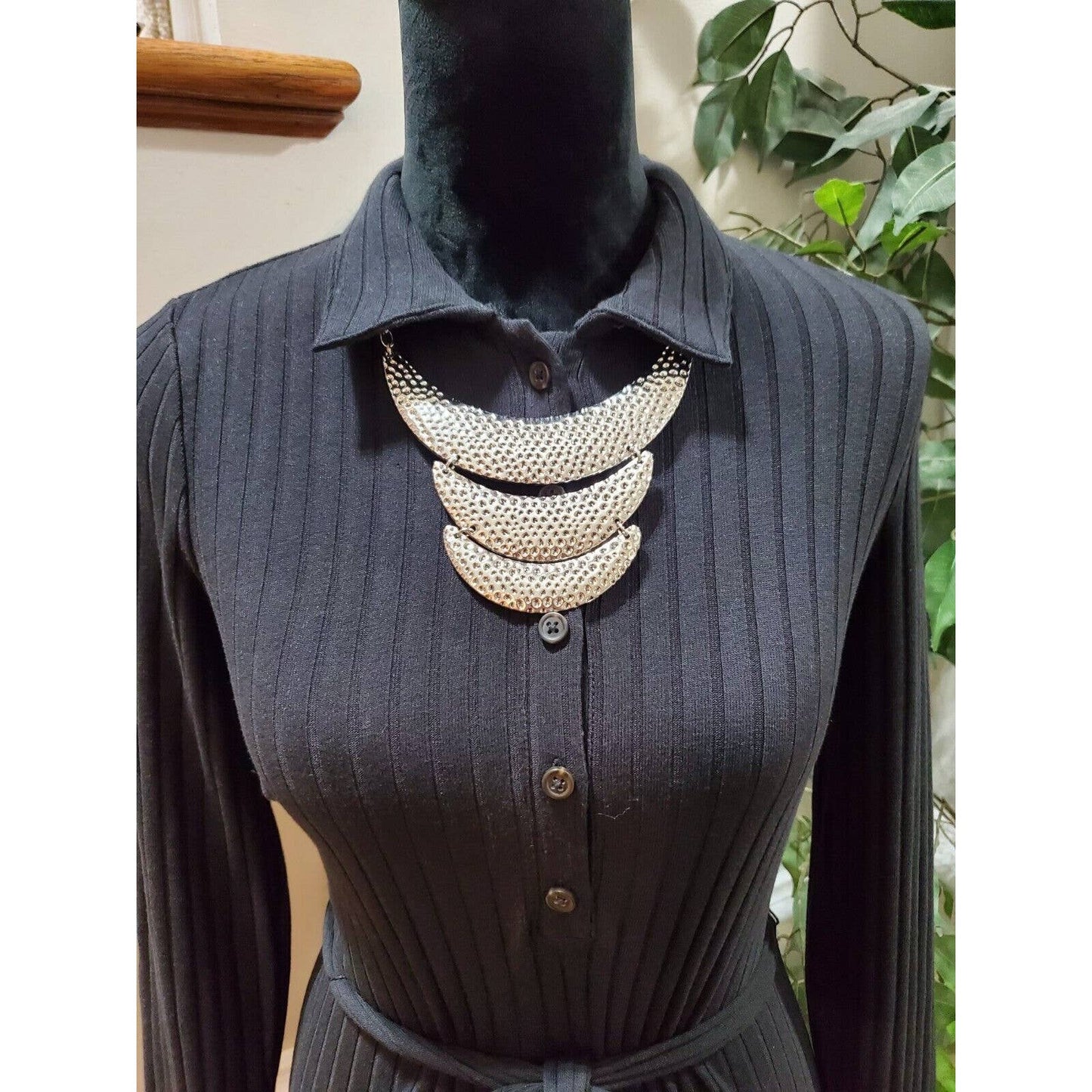 Old Navy Women's Black Cotton Collared Long Sleeve Knee Length Dress Size Small